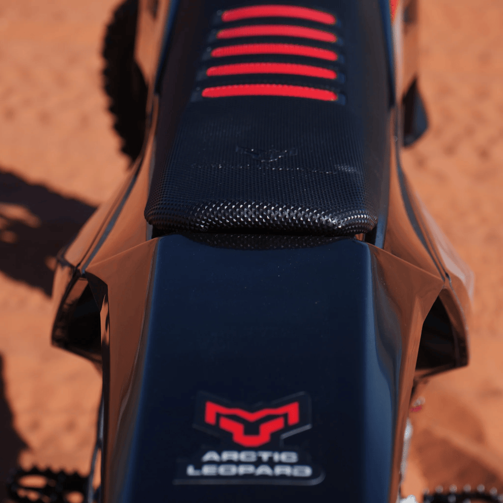 2025 Arctic Leopard EXE 880 - ProluxeTech